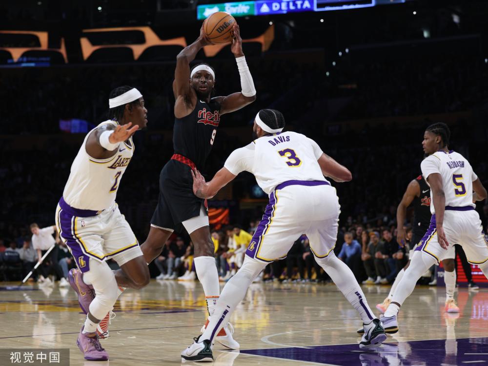 在现代足球 在现代足球