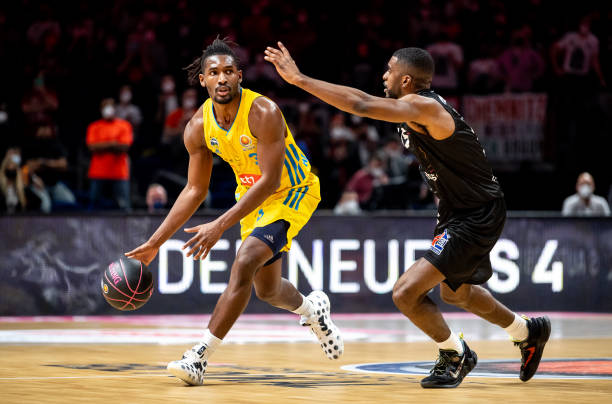 他们往往专 他们往往专